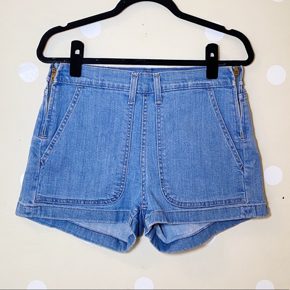 Levi’s Denim High-waisted Shorts Side-Zip Retro